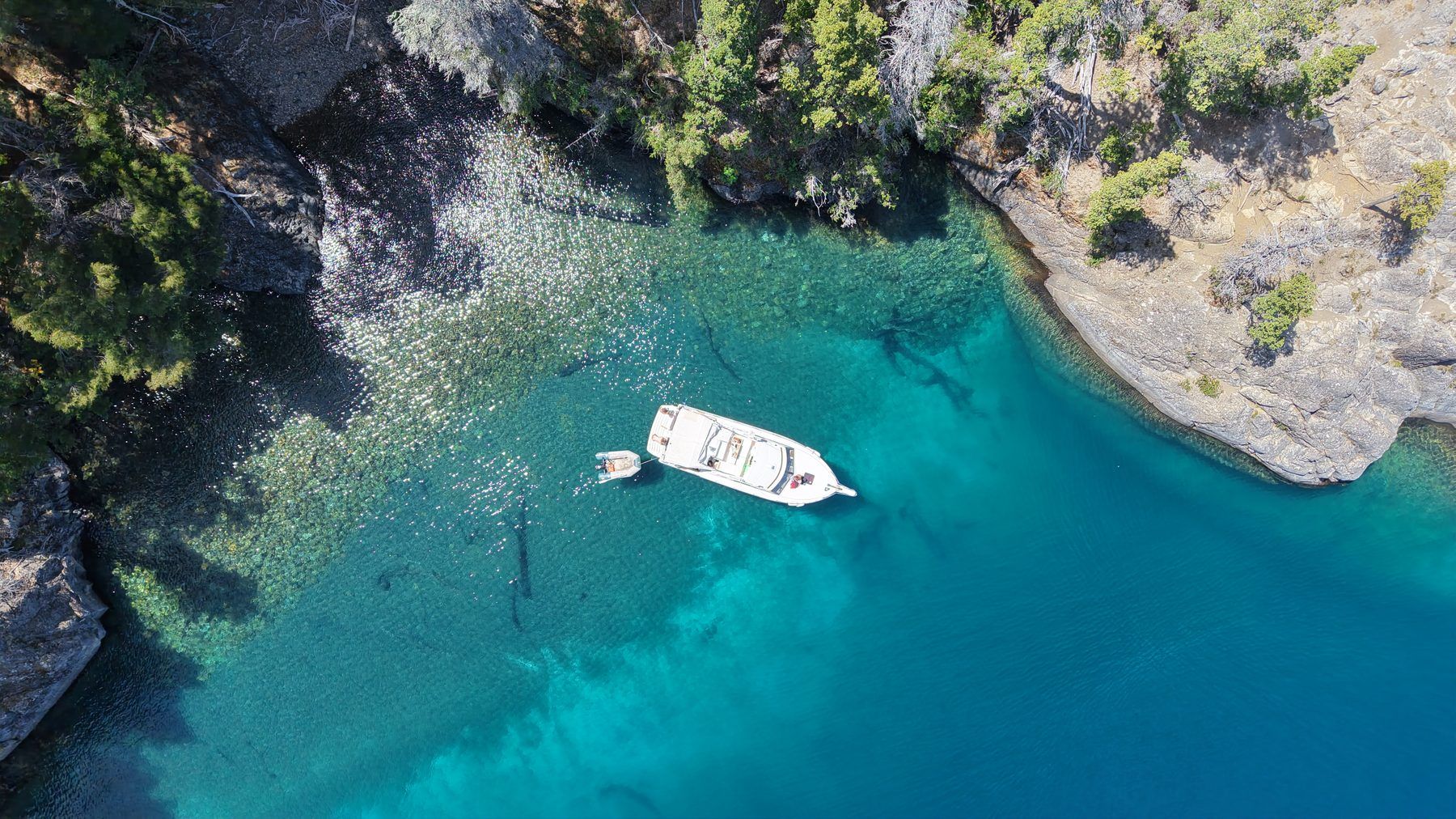 Cala escondida vista desde el aire